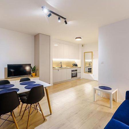 Apartamenty Promenada - Fredry 2 โควอบเซก ภายนอก รูปภาพ