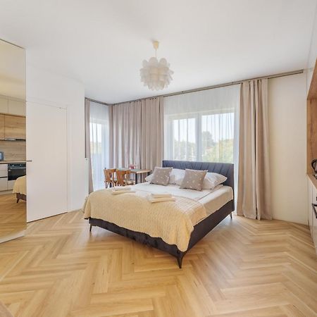 Apartamenty Promenada - Fredry 2 โควอบเซก ภายนอก รูปภาพ