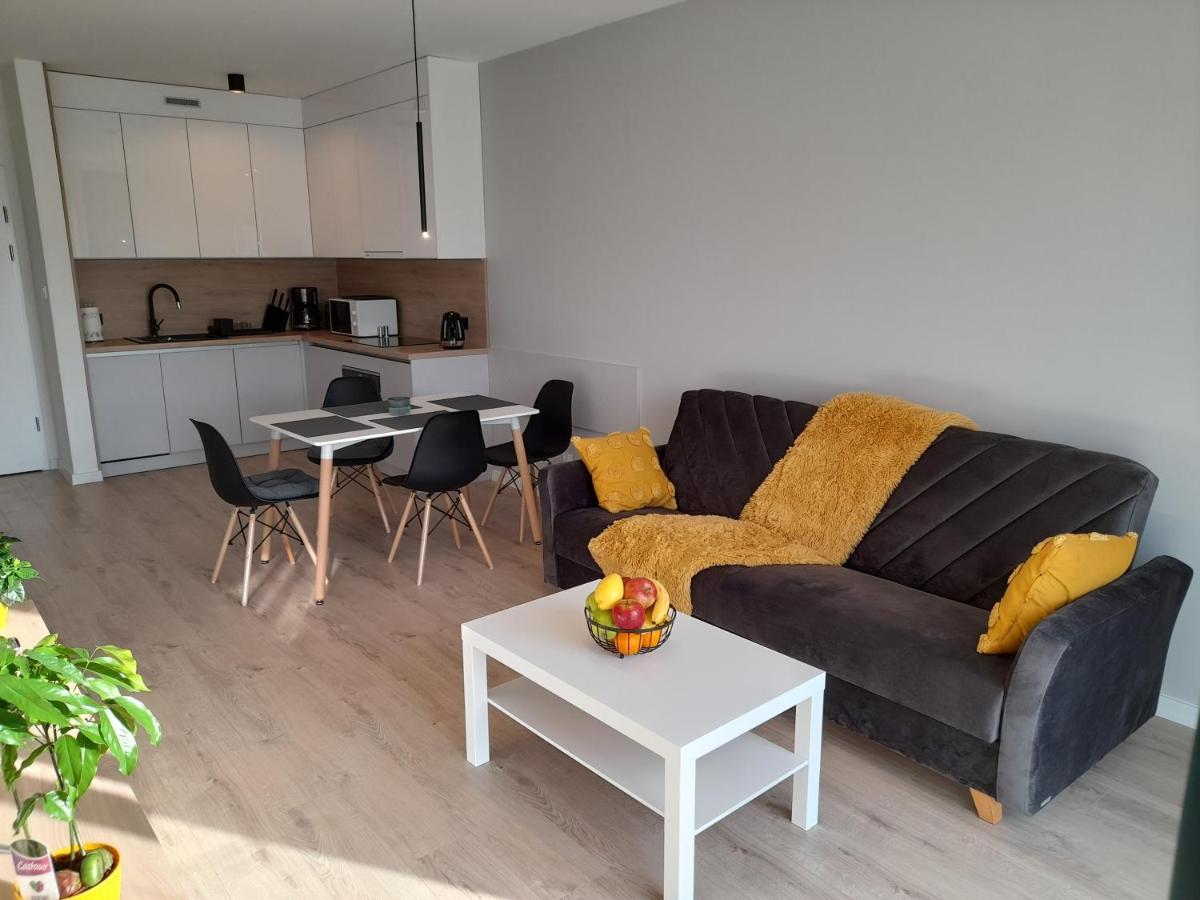 Apartamenty Promenada - Fredry 2 โควอบเซก ภายนอก รูปภาพ