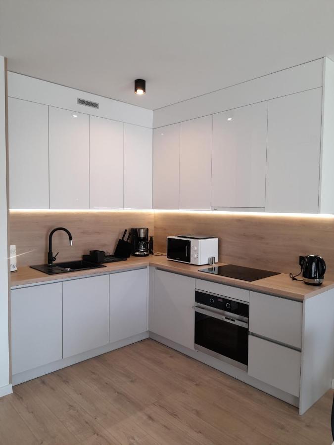 Apartamenty Promenada - Fredry 2 โควอบเซก ภายนอก รูปภาพ