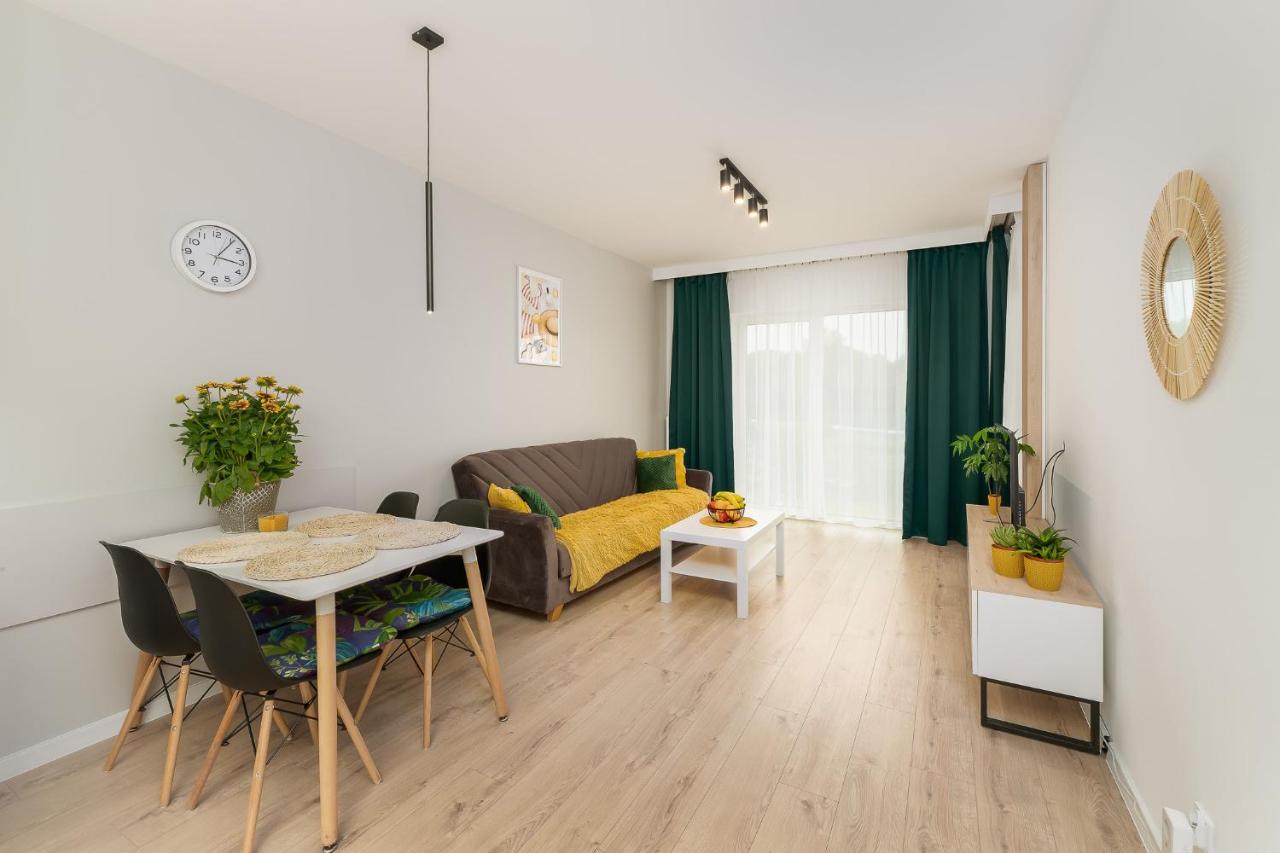 Apartamenty Promenada - Fredry 2 โควอบเซก ภายนอก รูปภาพ