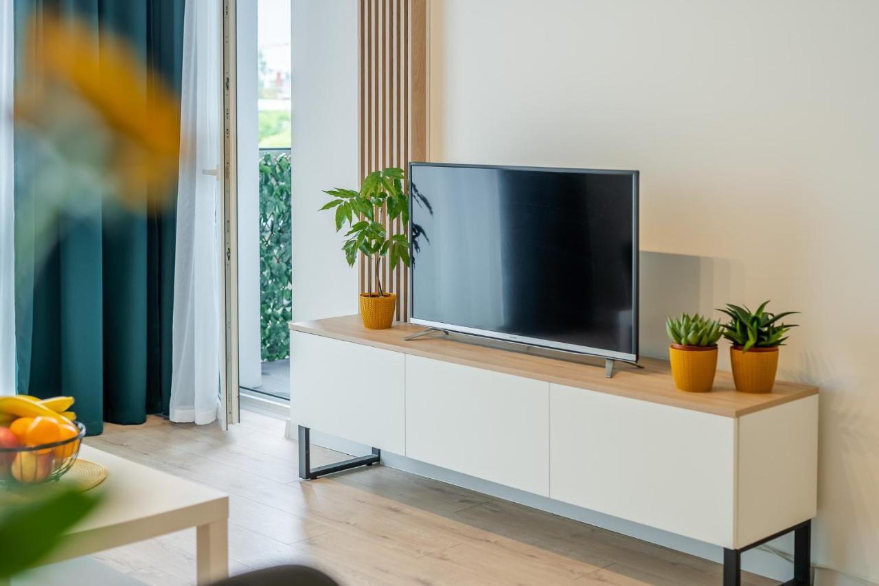Apartamenty Promenada - Fredry 2 โควอบเซก ภายนอก รูปภาพ