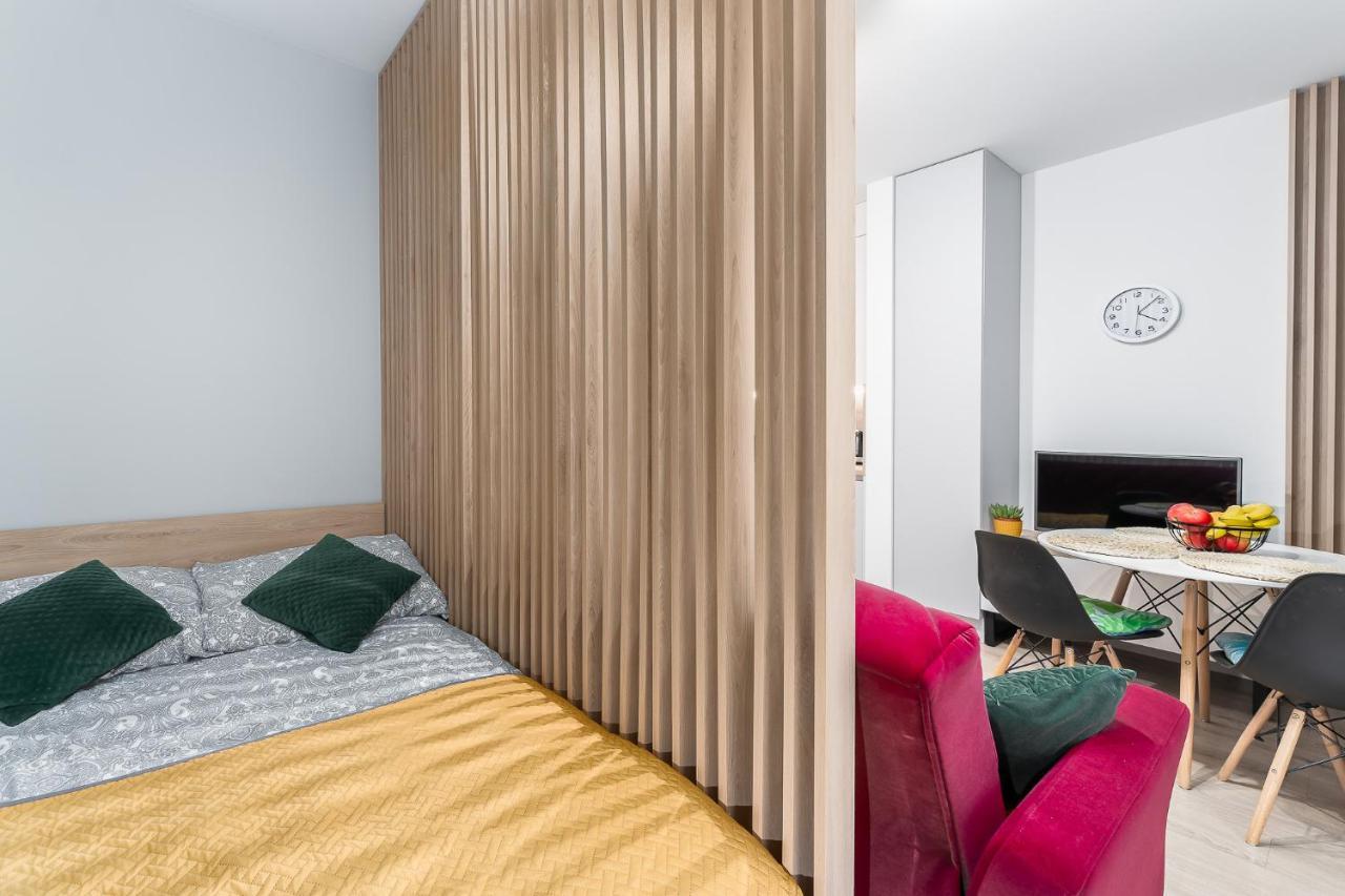 Apartamenty Promenada - Fredry 2 โควอบเซก ภายนอก รูปภาพ