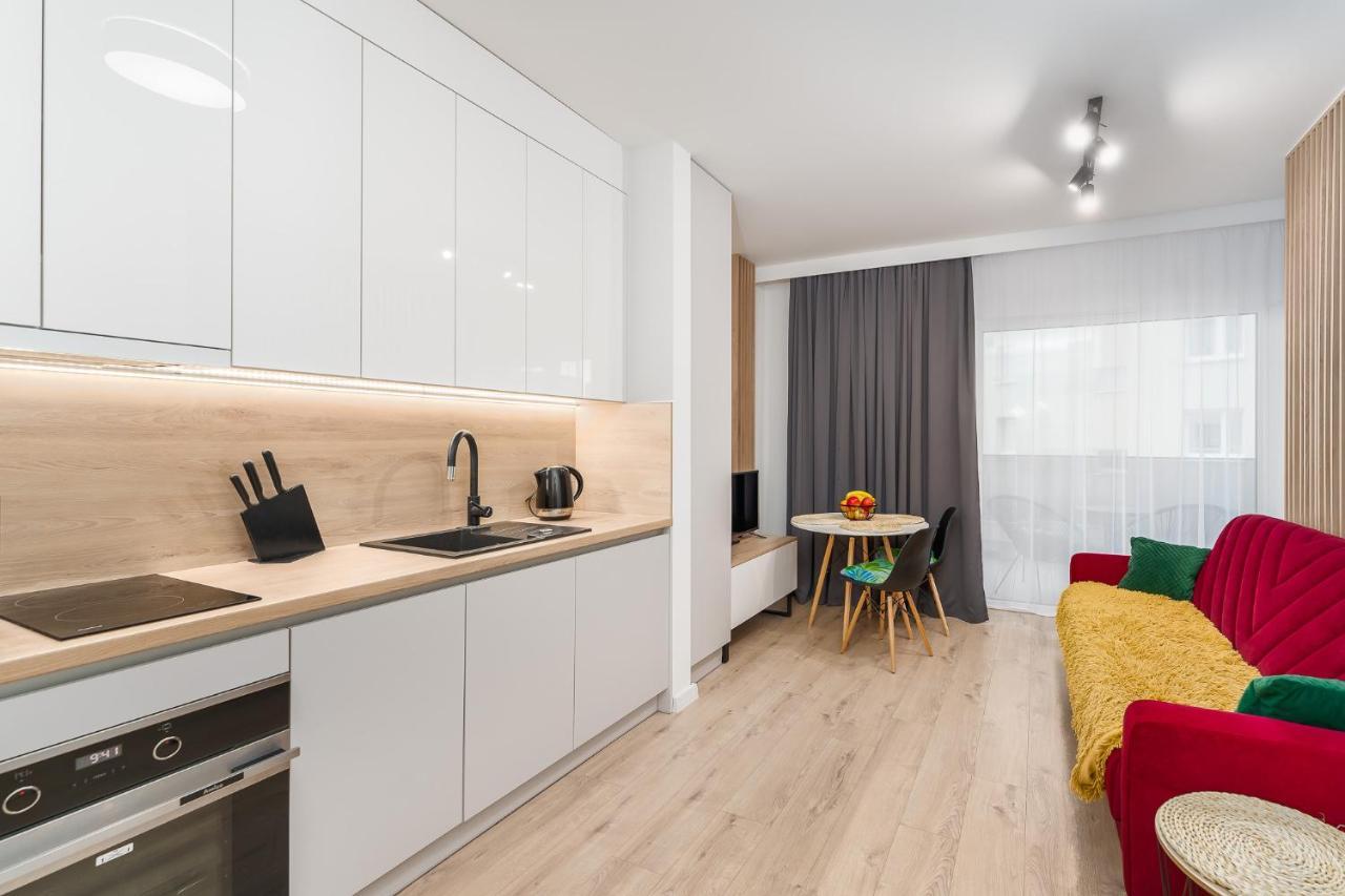 Apartamenty Promenada - Fredry 2 โควอบเซก ภายนอก รูปภาพ