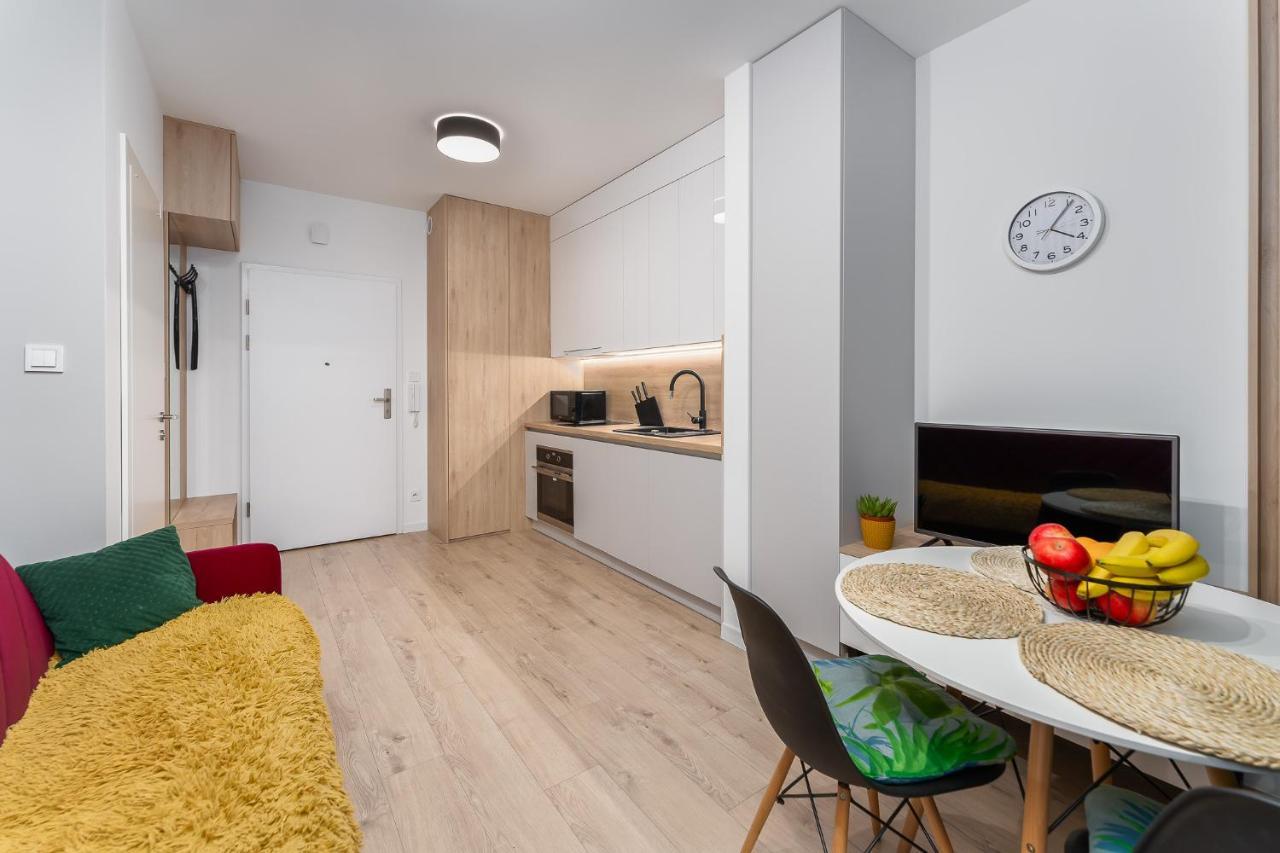 Apartamenty Promenada - Fredry 2 โควอบเซก ภายนอก รูปภาพ